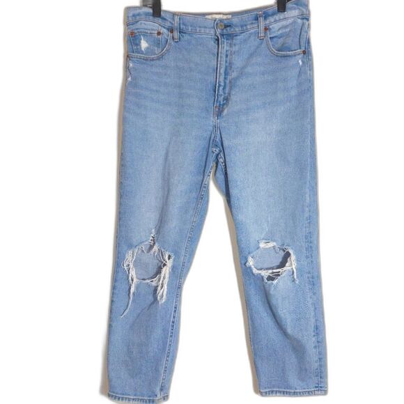 Abercrombie & Fitch Women's Distressed The Mom High Jeans Light Wash 31S EUC - Picture 6 of 16